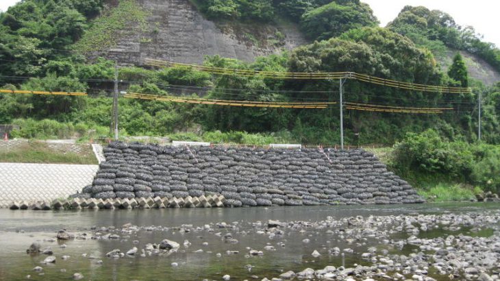 舟渡橋右岸下流外1ヶ所緊急災害工事