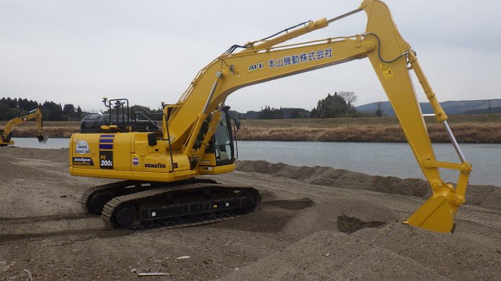 ICT建機　KOMATSU PC200i導入しました。