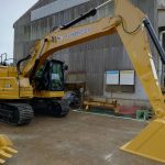 ICT建機　CAT325-07導入しました。